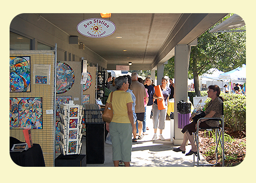 Art in Thornebrook Village