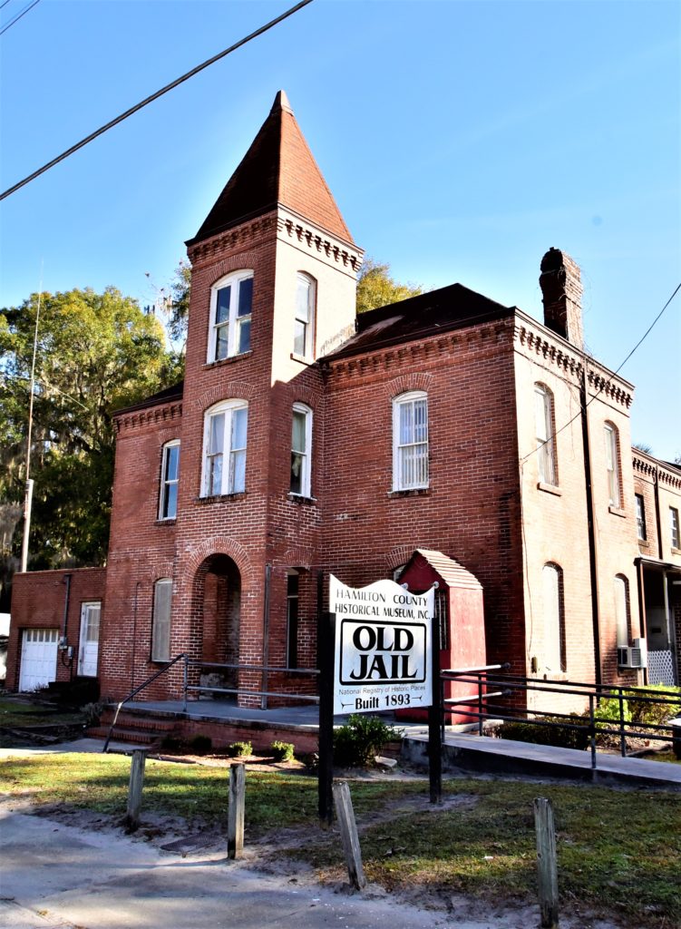 Brick jail building